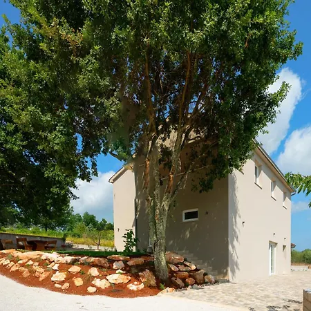 Nice Home In Vizinada Vižinada